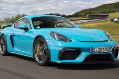 250-porsche-gt4-cayman-3